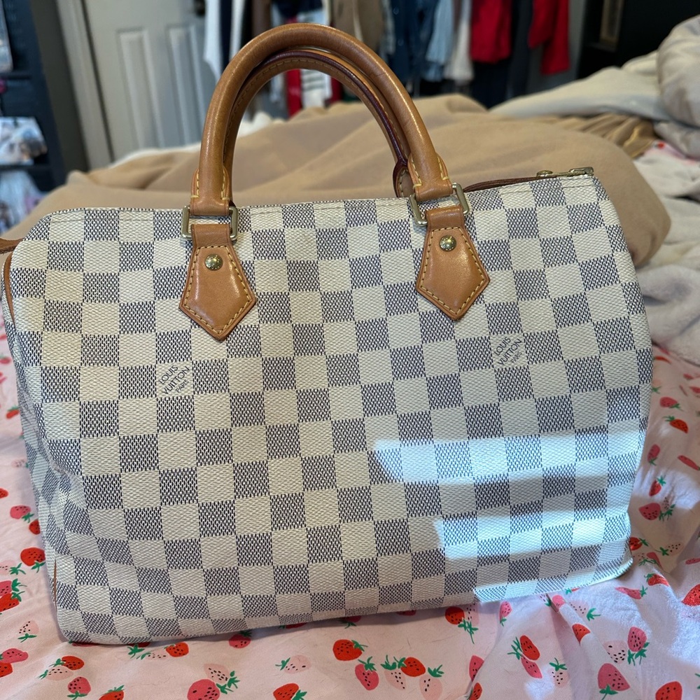 Authentic Louis Vuitton Azure 30 speedy 💼